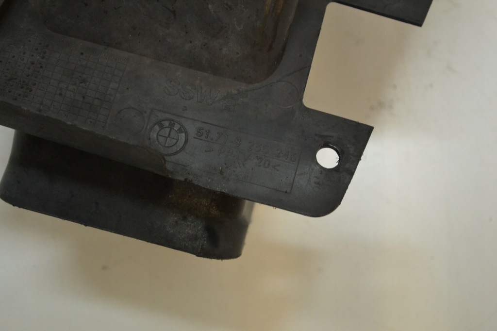 фото №6, Впуск канал повітря правий bmw 3 e46 coupe 8235246