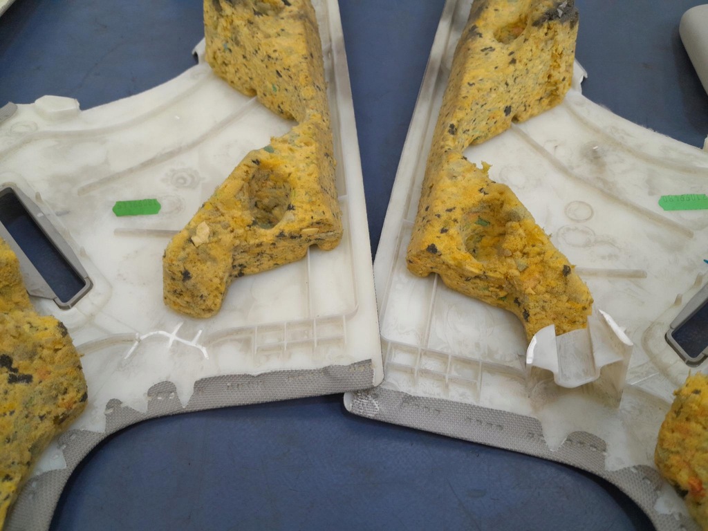 фото №10, Mercedes c w204 потолок козырьки ручки