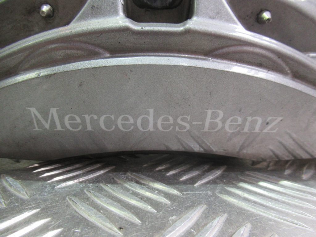 фото №16, Mercedes w222 суппорт суппорты тормоза комплект