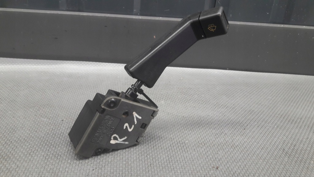 фото №1, Переключатель дворник renault r21