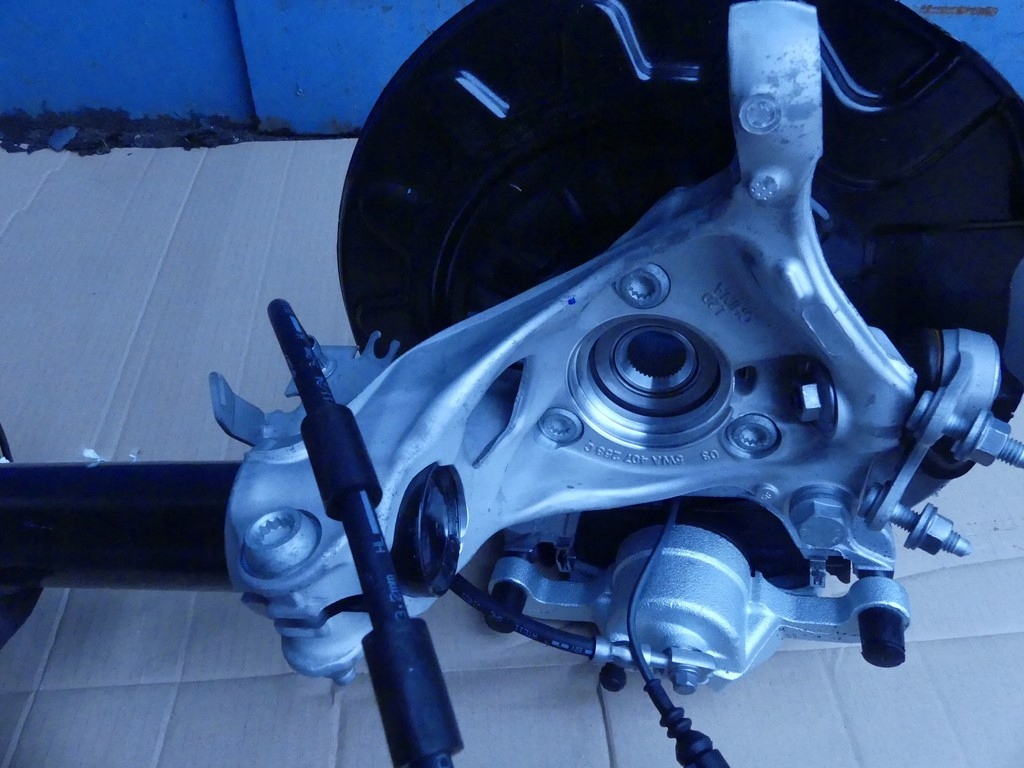 фото №7, Dw tiguan 3 mcperson поворотный кулак суппорт диск тормозные колодки 5qs412021qc левая сторона