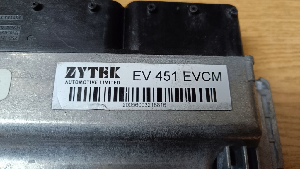 Smart fortwo 451 модуль двигателя zytek ev451evcm Оригинал