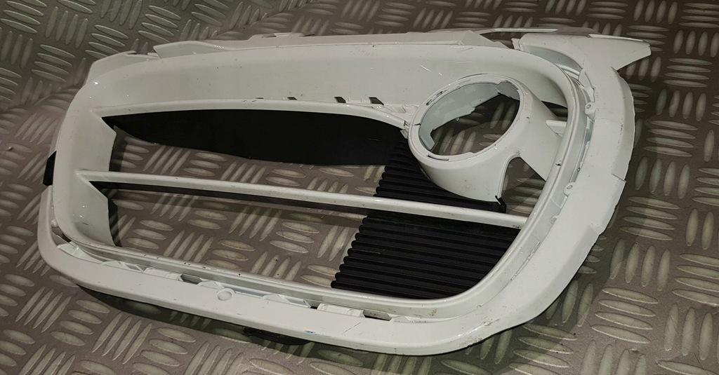 фото №8, Porsche cayman s 981 решётка бампера левая перед передняя рамка противотуманной фары pdc