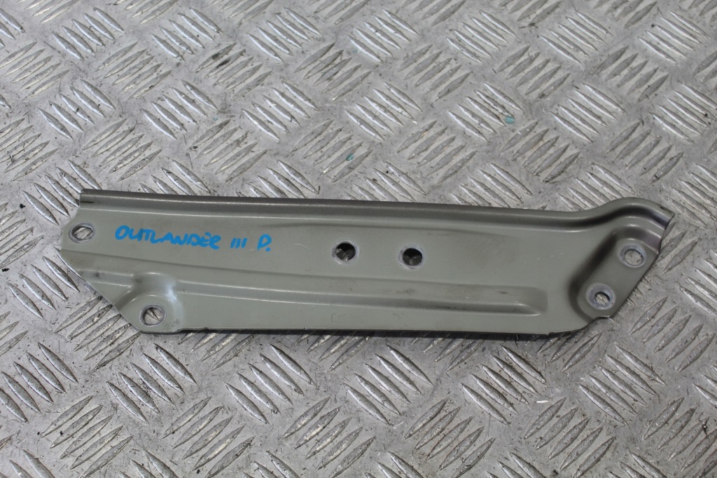 фото №1, Кронштейн правое mitsubishi outlander iii 3 lift