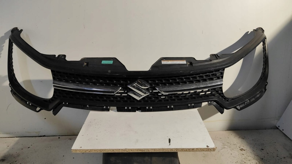 фото №1, Решітка радіатора suzuki ignis iii 16- перед решітка радіатора