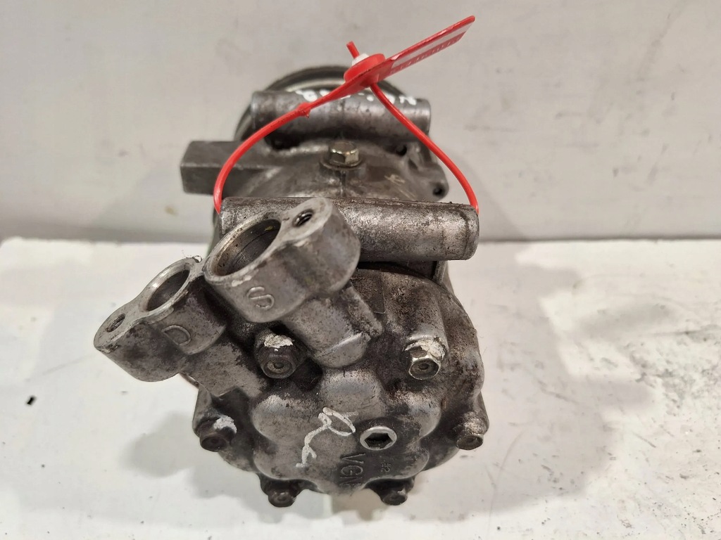 фото №6, Компрессор кондиционера 8200600122 renault clio iii 1.5 dci 05-