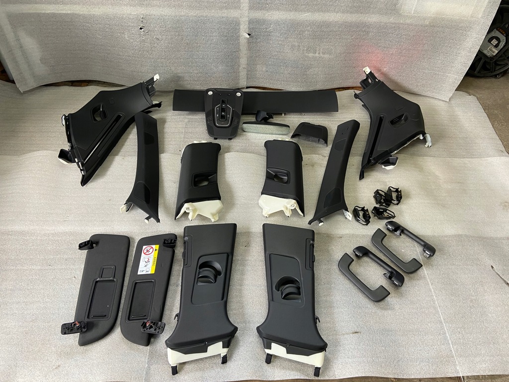 фото №1, Стойки потолочный audi q7 4m