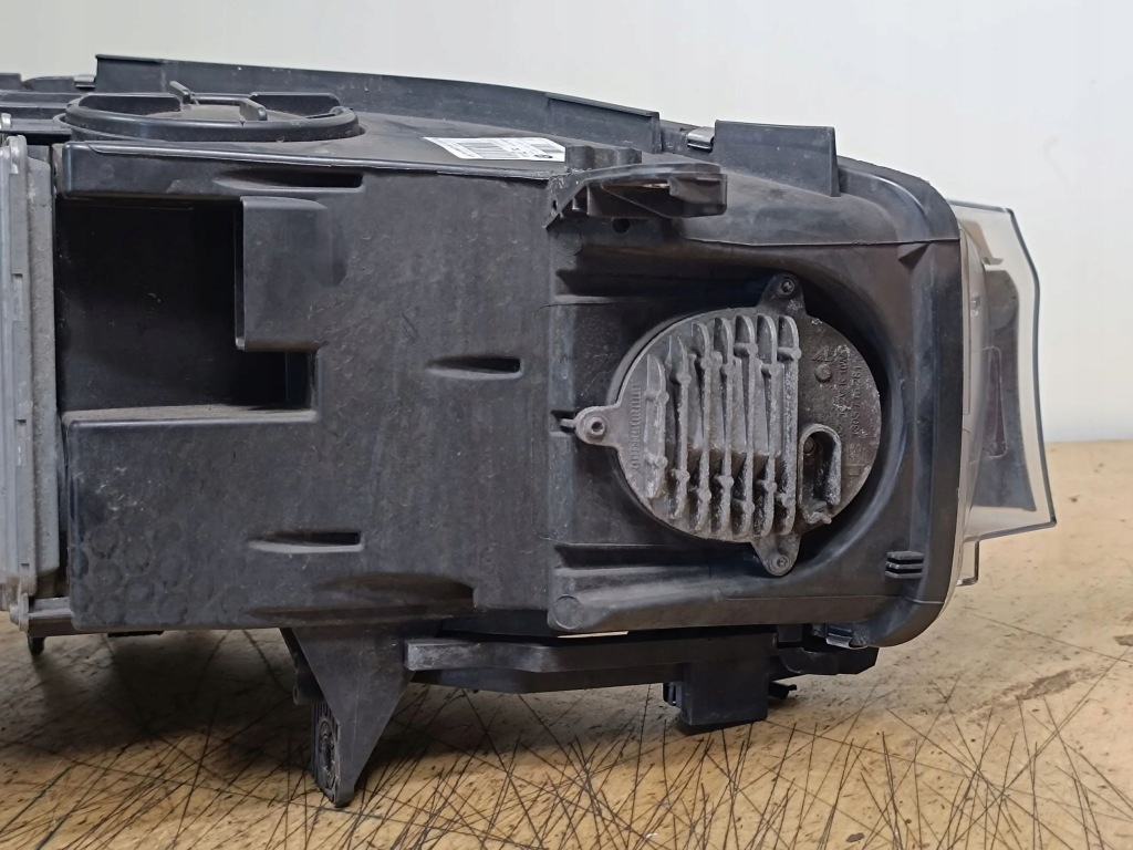 фото №13, Bmw x5 f15 2016 лампы передние / комплект