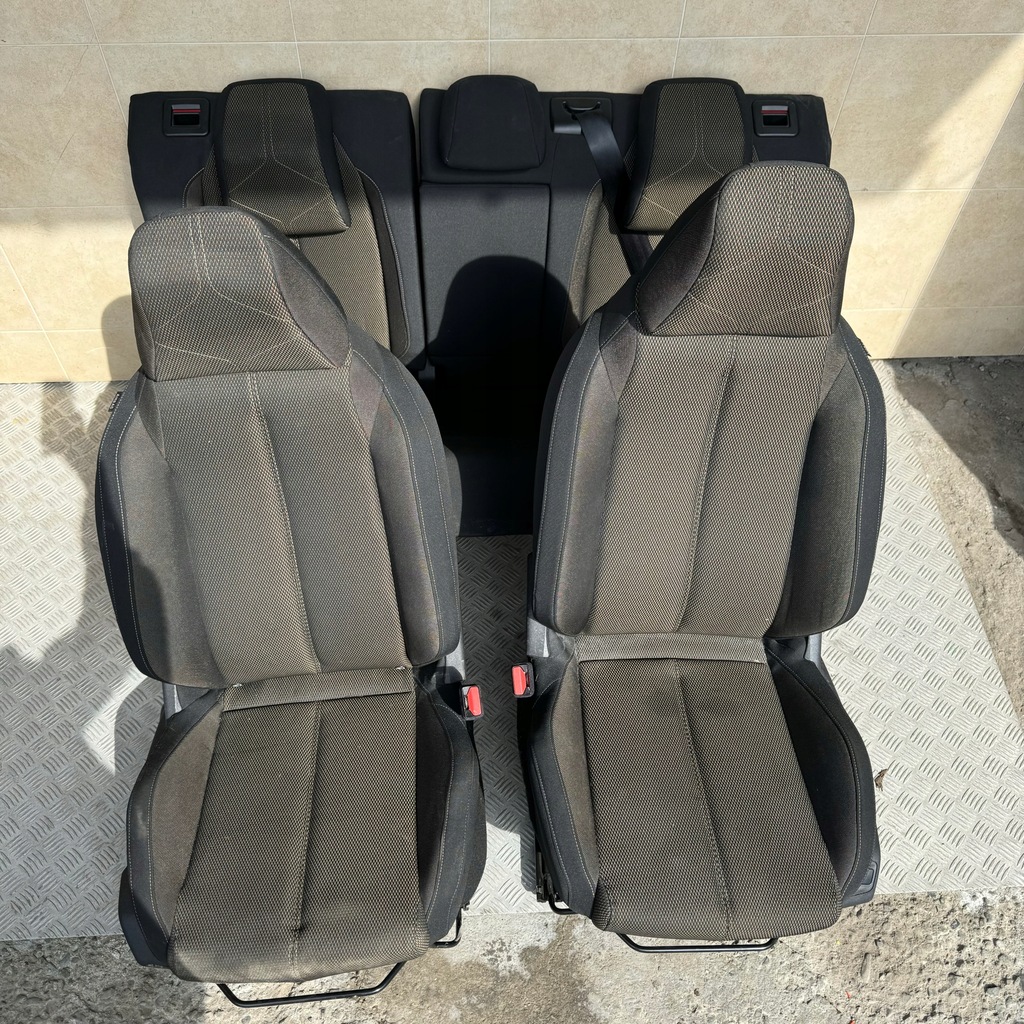 фото №2, Сиденья заднее сиденье citroen ds7 crossback 2019 rok