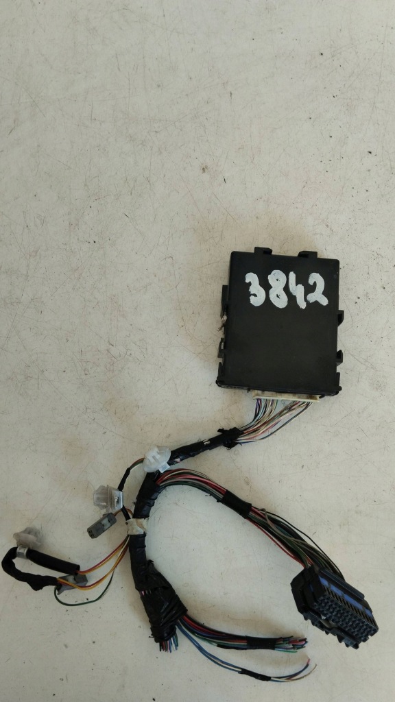 Купити Модуль блок керування шлюз toyota yaris iv xp210 89111k0021