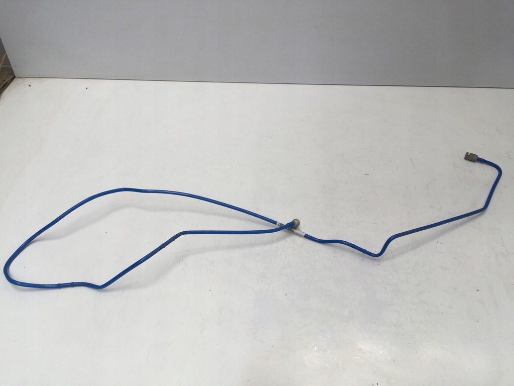 фото №1, Bmw 2 f44 grand coupe 1.5i 21 труба шланг топлива