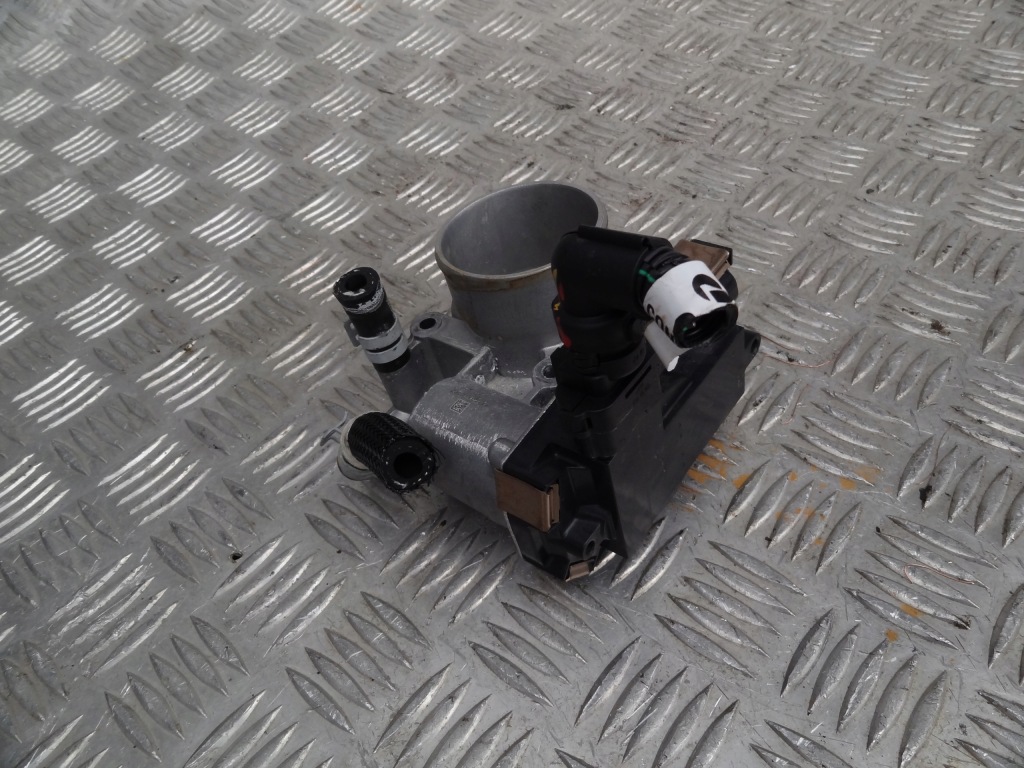 фото №1, Renault clio v 2023 1,6 e-tech дросельна заслінка 161194pm0b оригінал