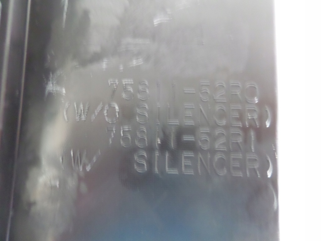 фото №8, Туннель средний suzuki swift mk8 17-