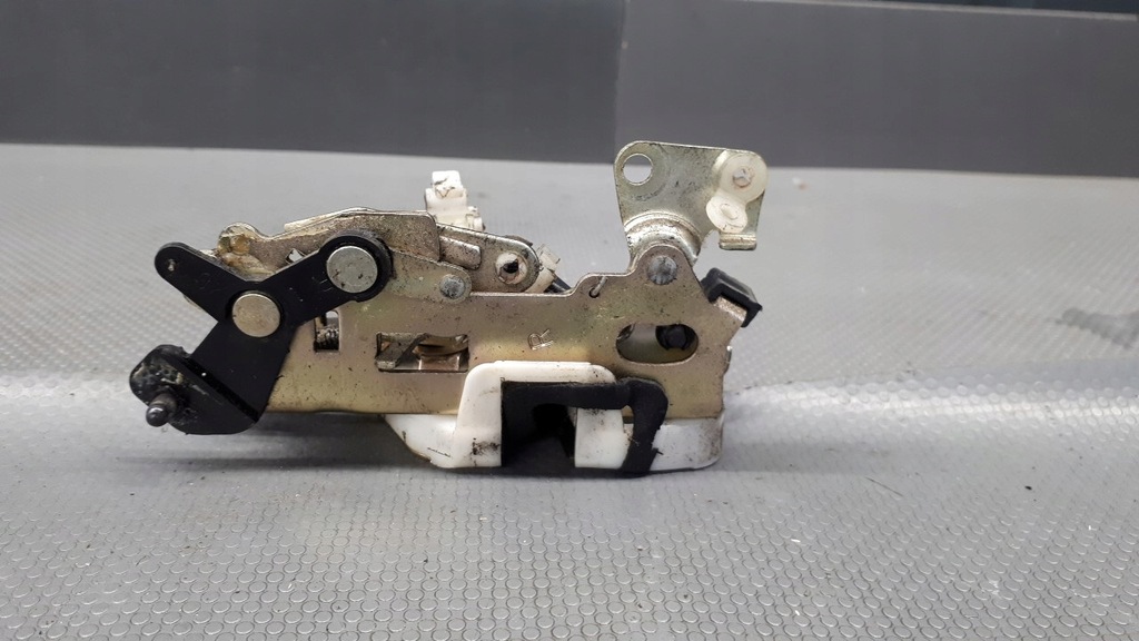 фото №1, Замок задня правий clarus