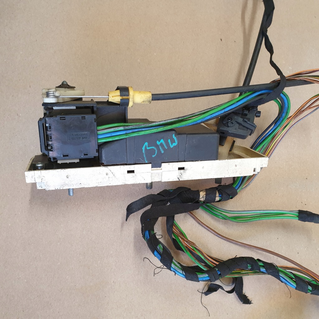 фото №10, Панель управление регулировка обдув bmw 3 e36 оригинальный номер eu