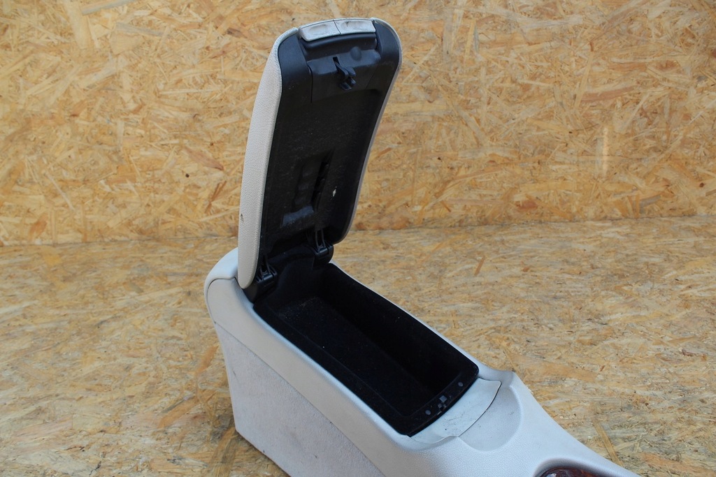 фото №9, Тунель середній підлокітник mercedes clk w209