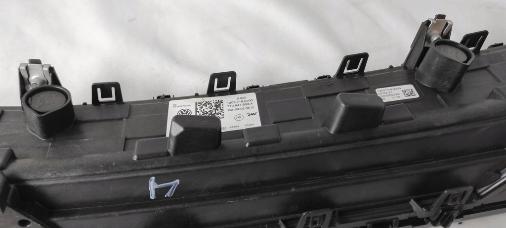 фото №10, Лампа led drl левая vw transporter t7 multivan