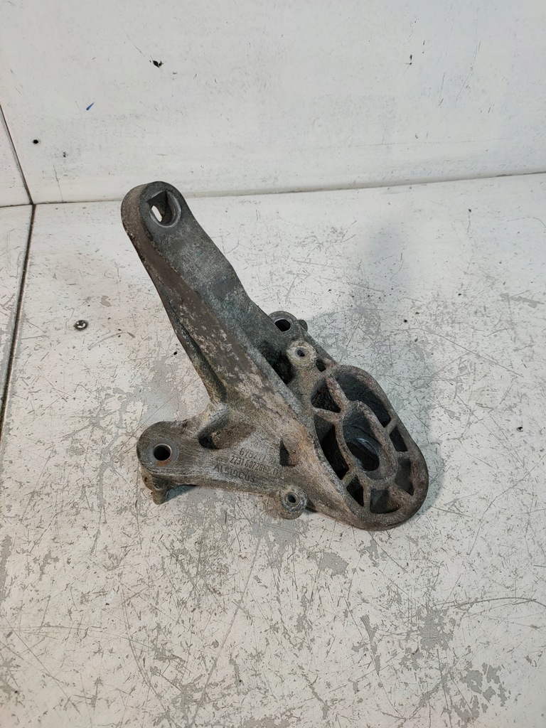 фото №1, Кронштейн двигателя mini clubman s r55 6872019