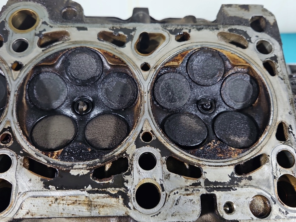 Головка валы комплект  vw sharan 1 1.8t 150km awc Доставка