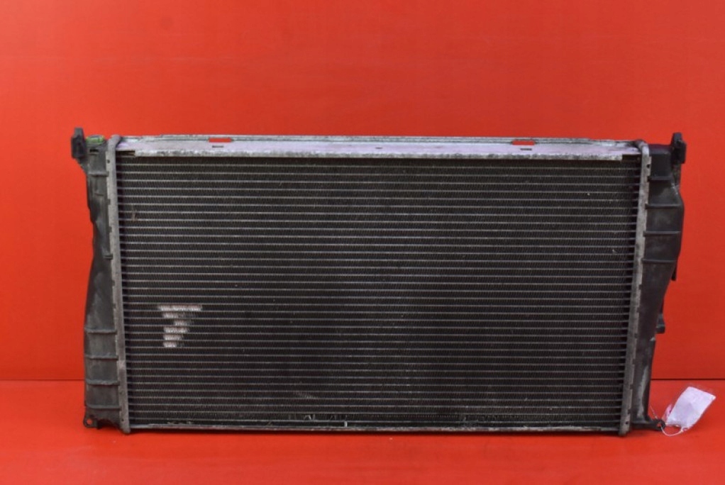 Радиатор воды 3052883 bmw x1 e84 2.0 d 143 km 09-15 Оригинал