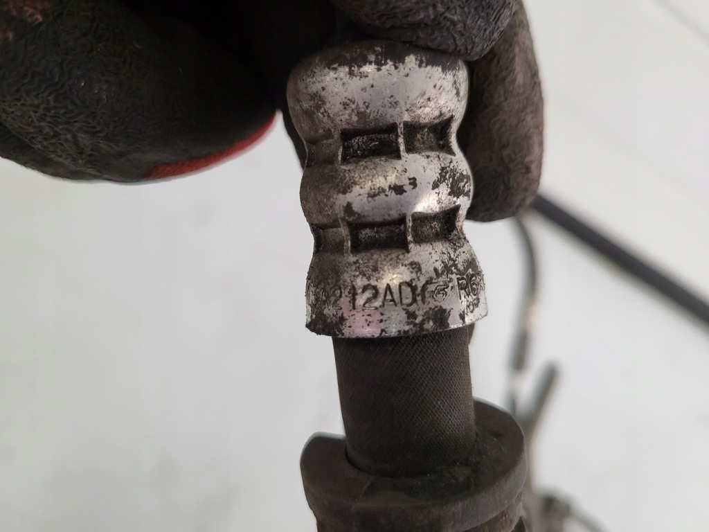 фото №10, Ford mondeo mk4 lift 2.0 tdci шланг усилителя