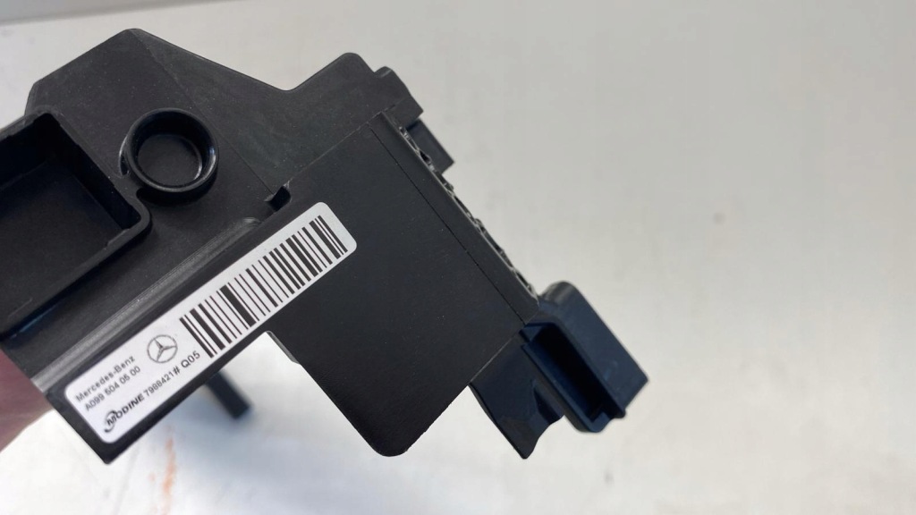 Mercedes glc x253 253 кронштейн рама радиатора левый с Разборки