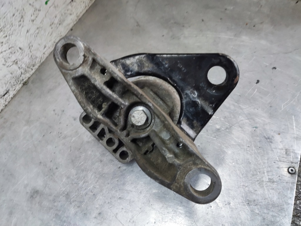 Ford s-max mk1 рестайлинг  2.0 ecoboost подушка двигателя g2446130 Недорого