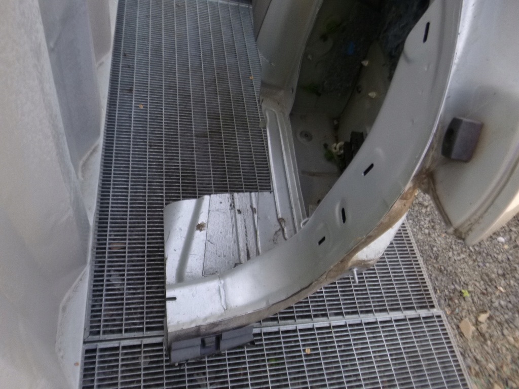 фото №5, Vw golf vi kombi 08-13 крила задній правий поріг блок двигуна bok