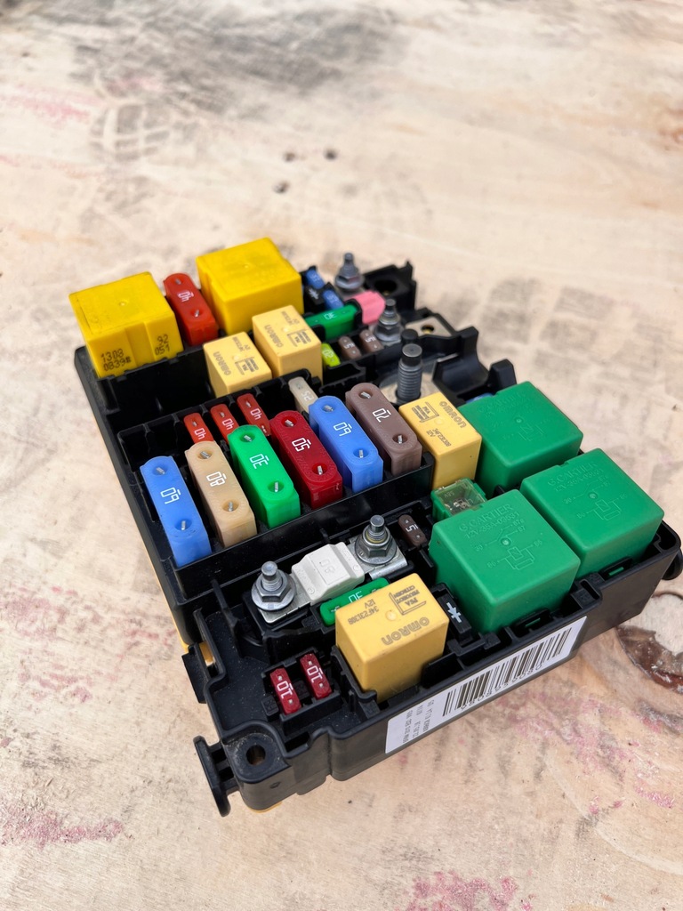 фото №1, Citroen peugeot expert iii коробка предохранителей 9808959080