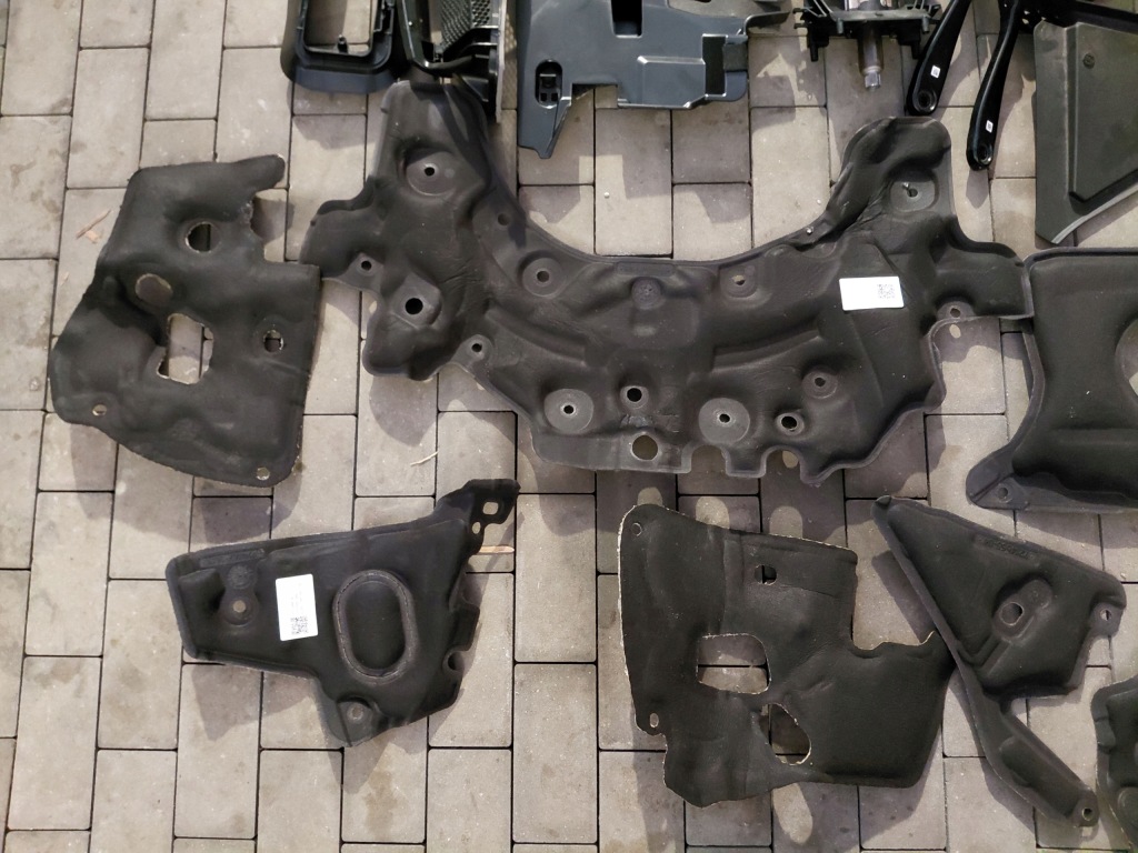 Bmw x5 g05 lci рестайлинг  переходник anglik каркас отопитель коврик шумоизоляция в Украине