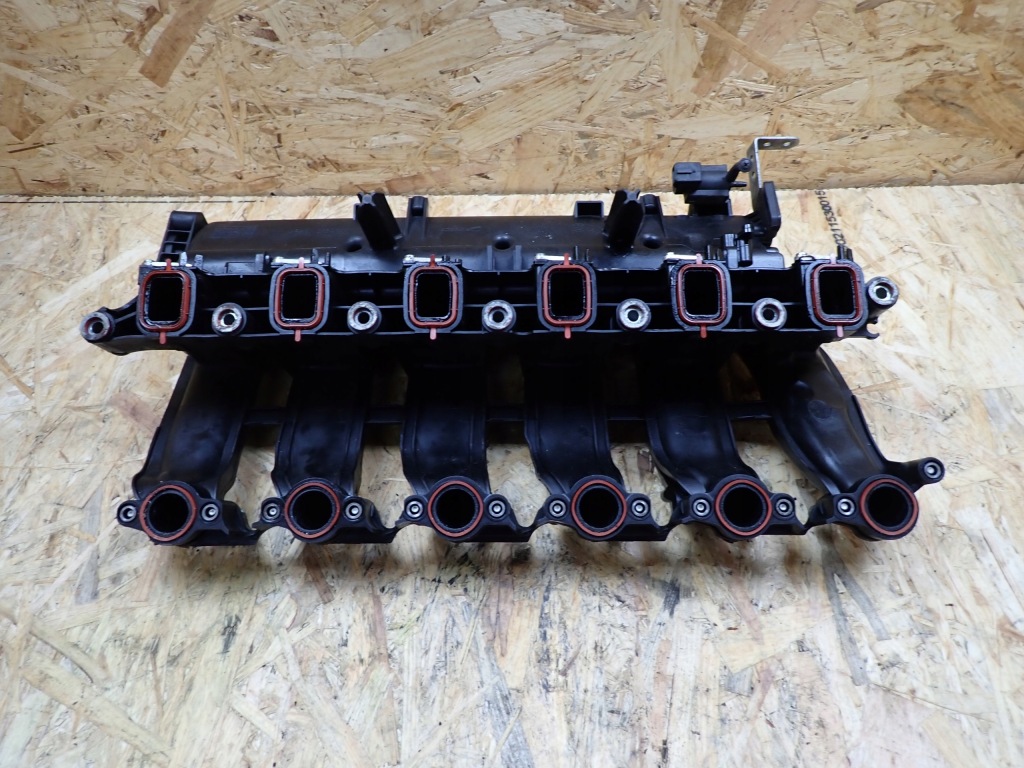 Kolektro впускной  bmw x5 e70 европа 7790700 с Разборки