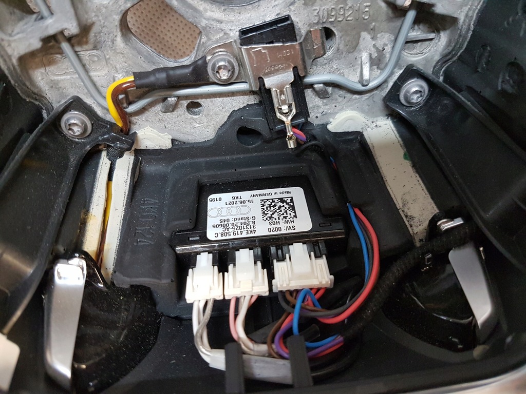 фото №7, Повітропровід шкіра мультифункція audi a6 c8 s-line 4ke419091q e-tron q8