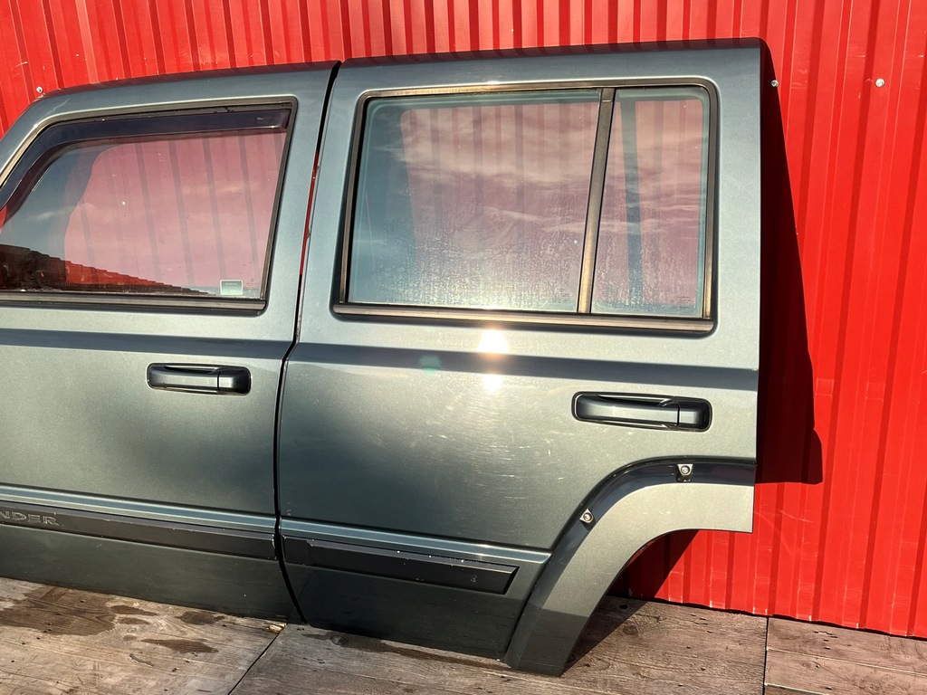 фото №8, Jeep commander xh xk дверь левый задняя оригинал w цвет