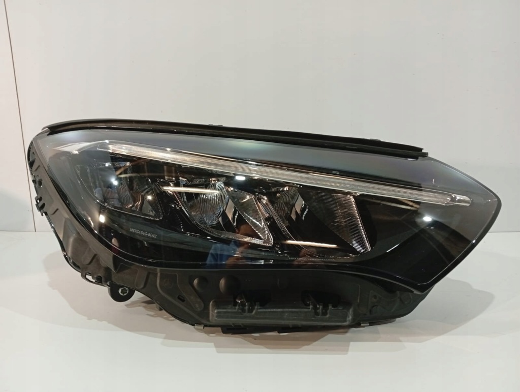 Купити Mercedes eqe w295 лампа full led права - 18174