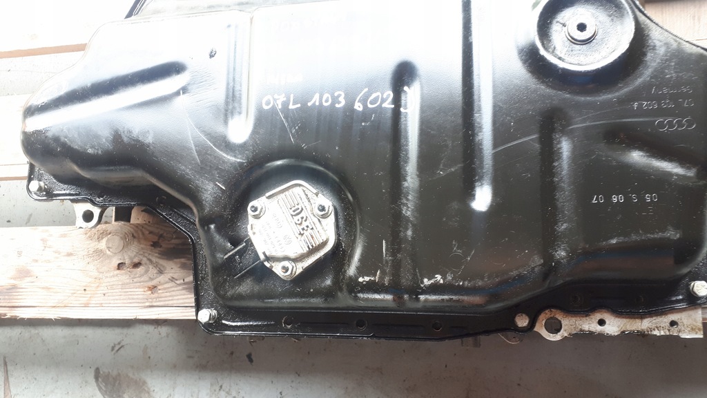 фото №8, S8 d3 поддон масляная основание 07l103603k 5.2 fsi s6