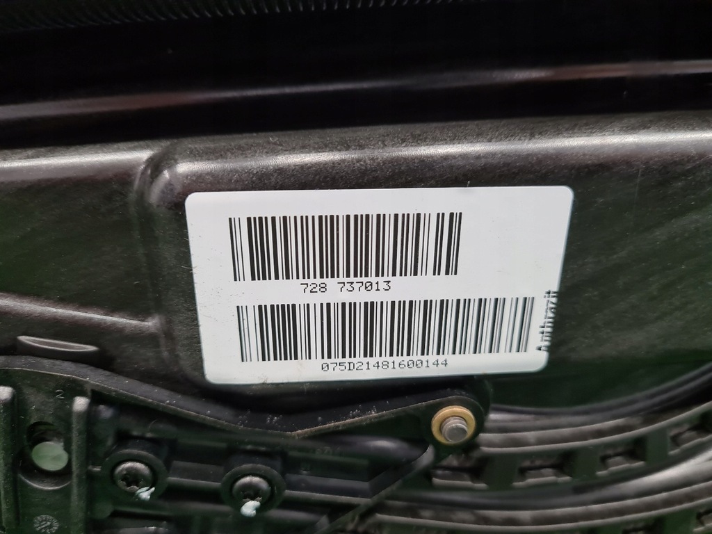 фото №5, Bmw x1 f48 люк крыша панорамный