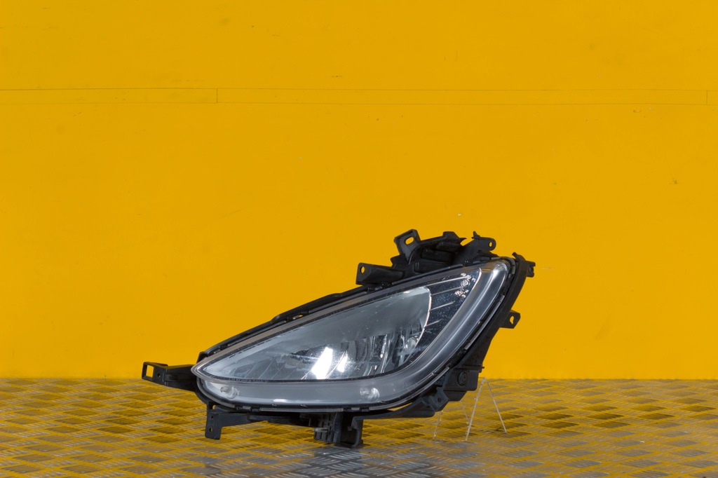 фото №1, Hyundai elantra coupe 2011-2013 протитуманна фара лампа l