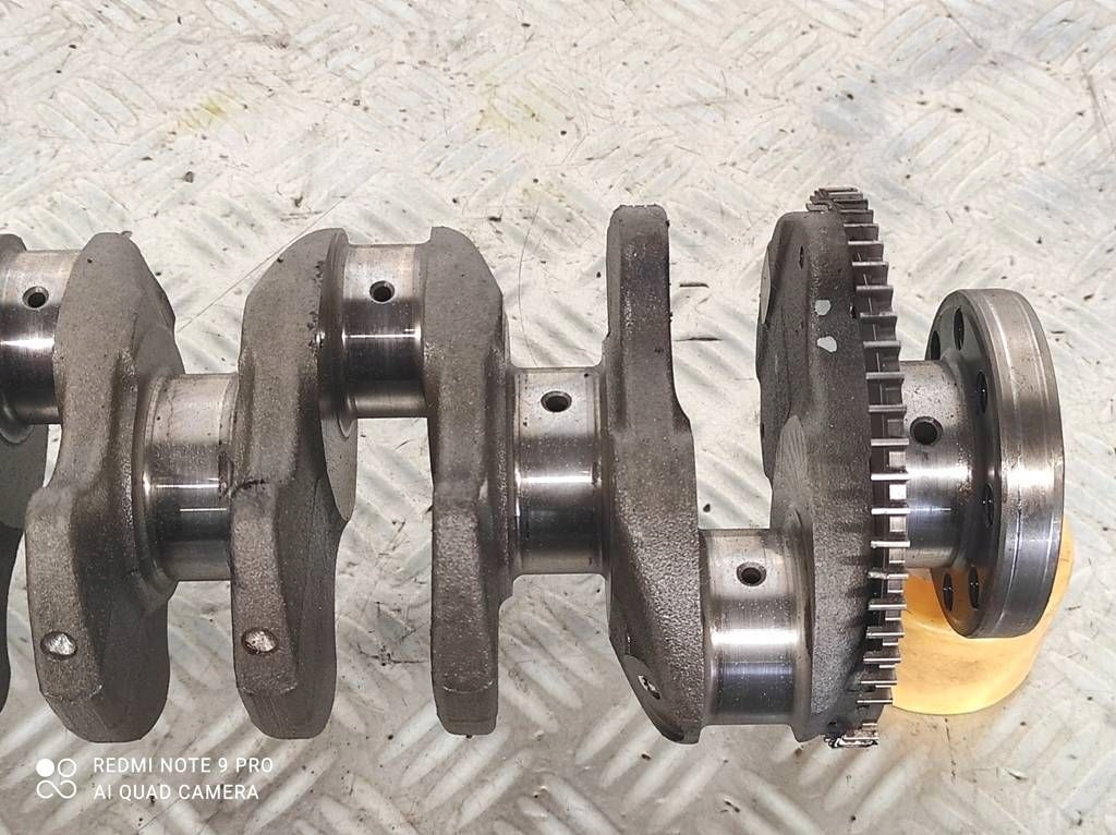 Купити Wał колінчастий 55567749 opel astra j meriva b mokka a zafira b 1.7 cdti a17dts