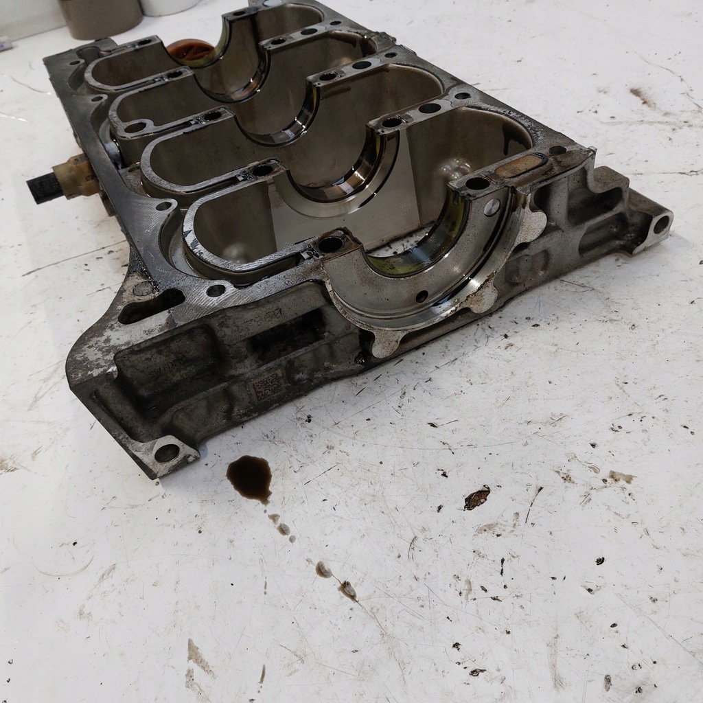 фото №7, Volvo v40 ii 2,0d d4204t14 основа блок двигуна 31401922