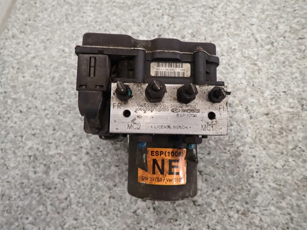 фото №5, Hyundai sonata v 2.0 crdi 05-09 насос abs блок управления