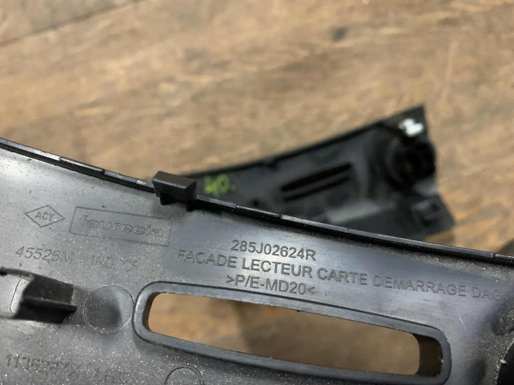 фото №2, Renault clio iv панель запуск стоп кнопка