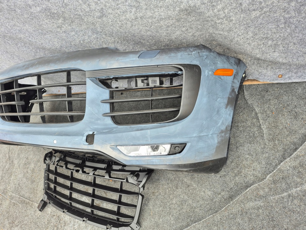 Porsche cayenne 7p 7p5 рестайлинг  turbo gts бампер перед с Разборки