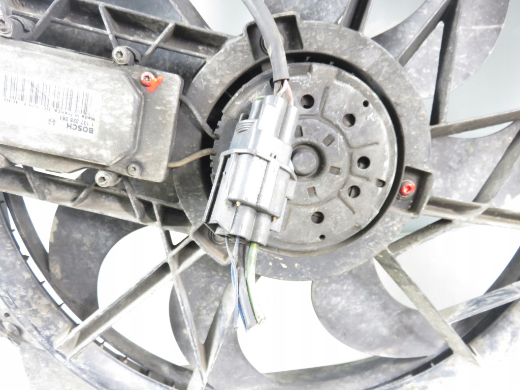 Вентилятор радиатора mondeo mk3 2.0 tdci 0130303923 1137328081 2s718c607b Киев