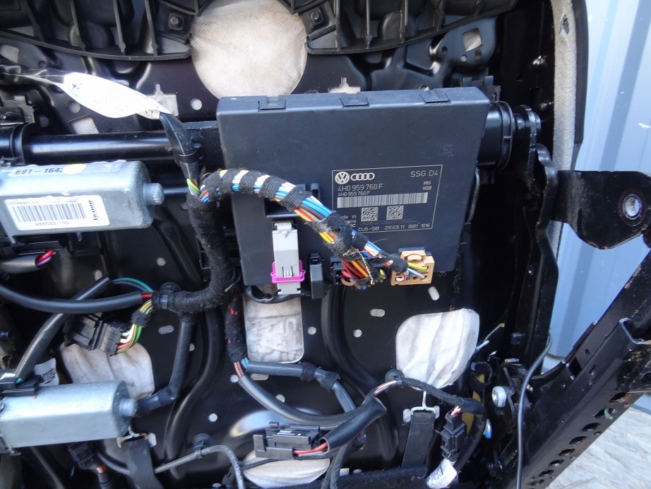 фото №10, Комплект сиденья обивка кожа audi a8 d4