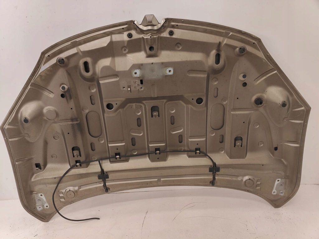 фото №9, Renault megane iii 08-13 капот крышка двигателя/ bez эмблема renault