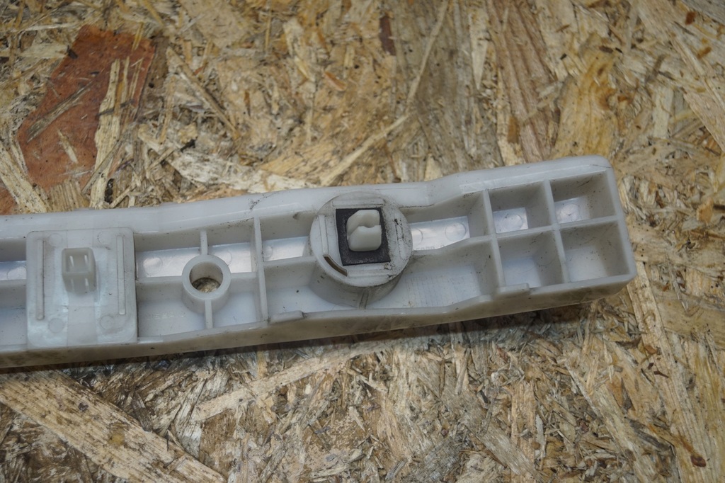 фото №8, Направляющая бампера правый задняя nissan juke f15