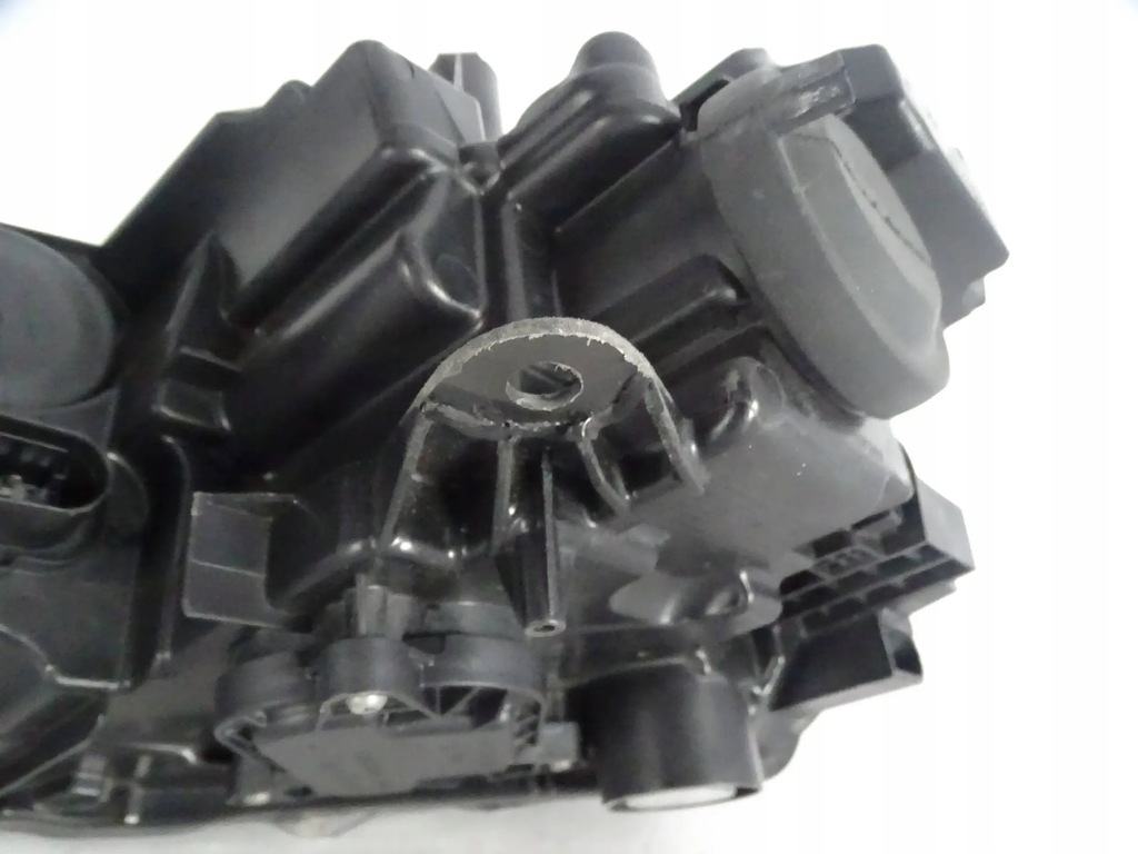 фото №7, Лампа перед передняя правая skoda scala 657 led