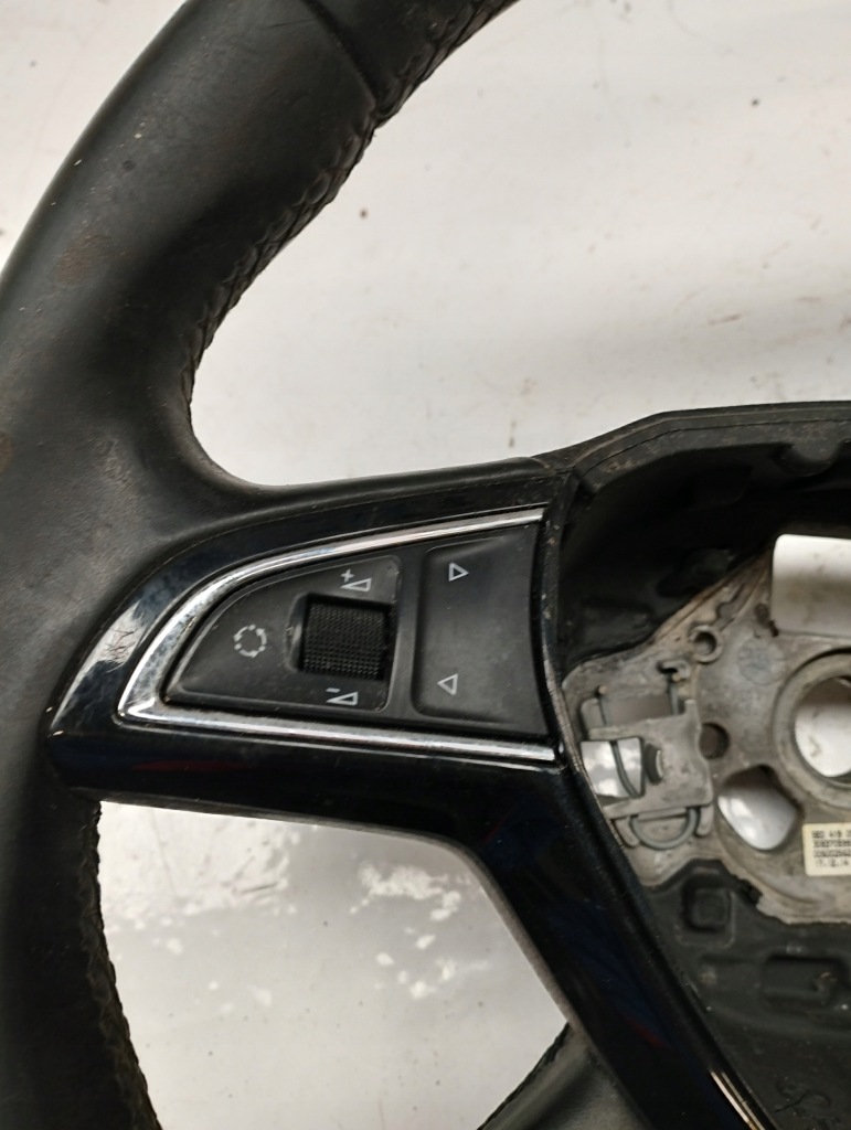 фото №11, Skoda octavia iii 3 воздуховод многофункциональный 5e0419091ab