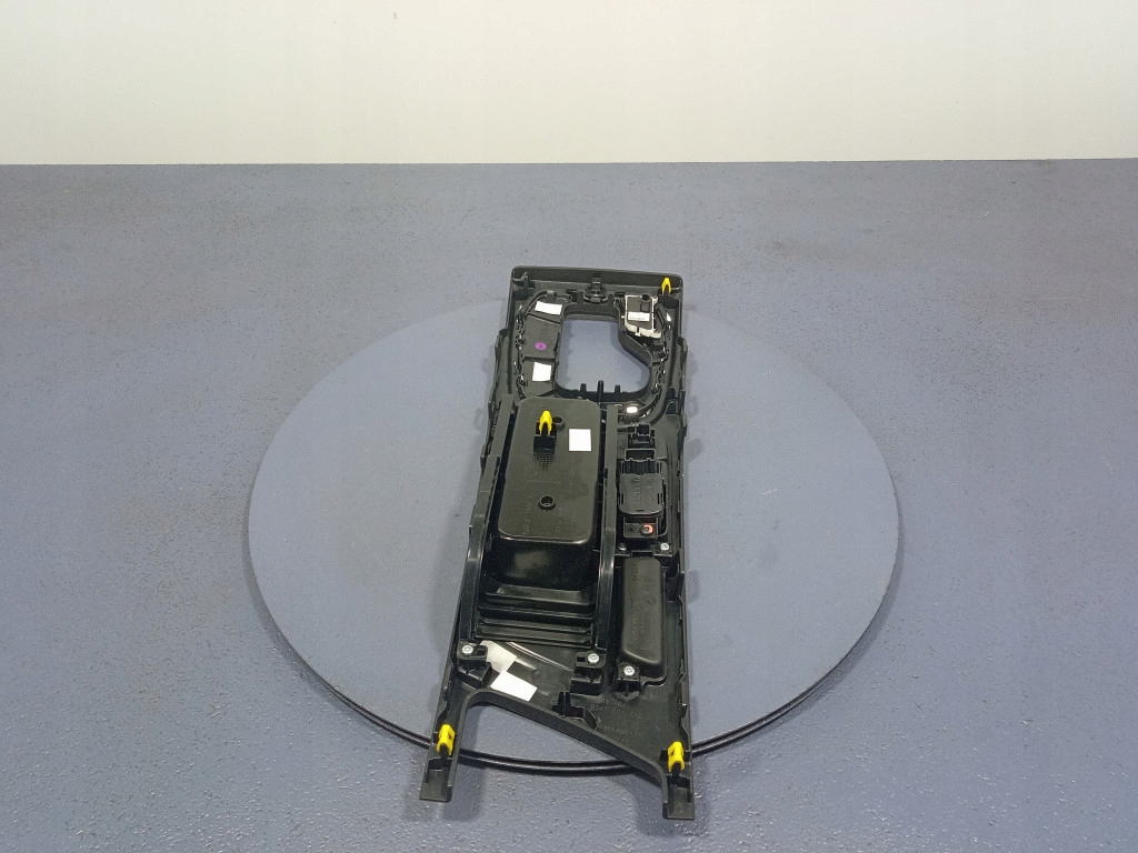 фото №5, Renault megane iv рамка захист тунель середнього 3347001ind