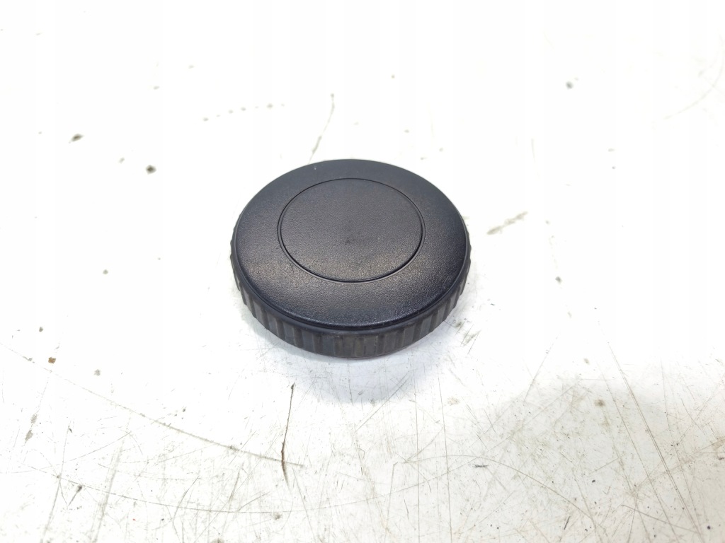 фото №1, Ручка спинка сиденье audi a3 8p 8p0881671 чёрные